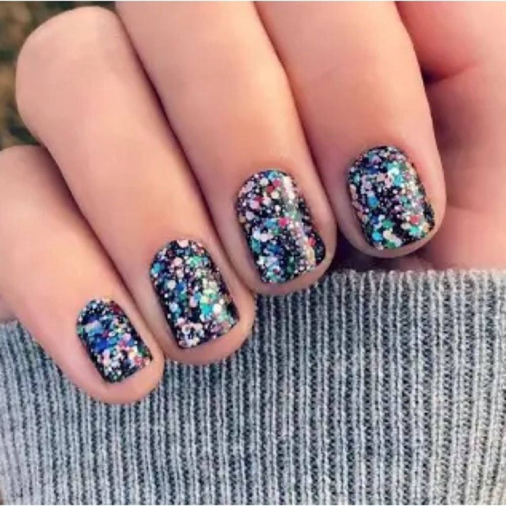 💅 Color Street Broadway Glimmer (retired)